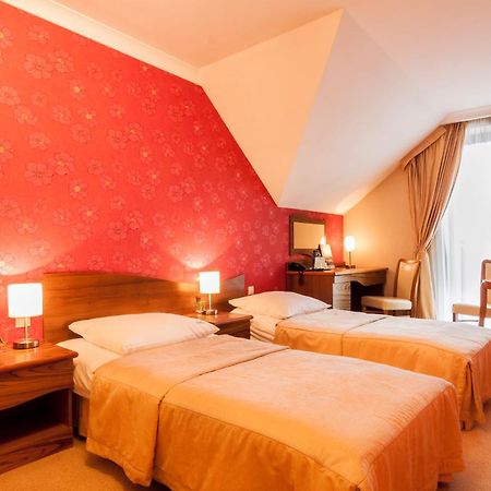 Hotel Fajkier Kroczyce Ngoại thất bức ảnh