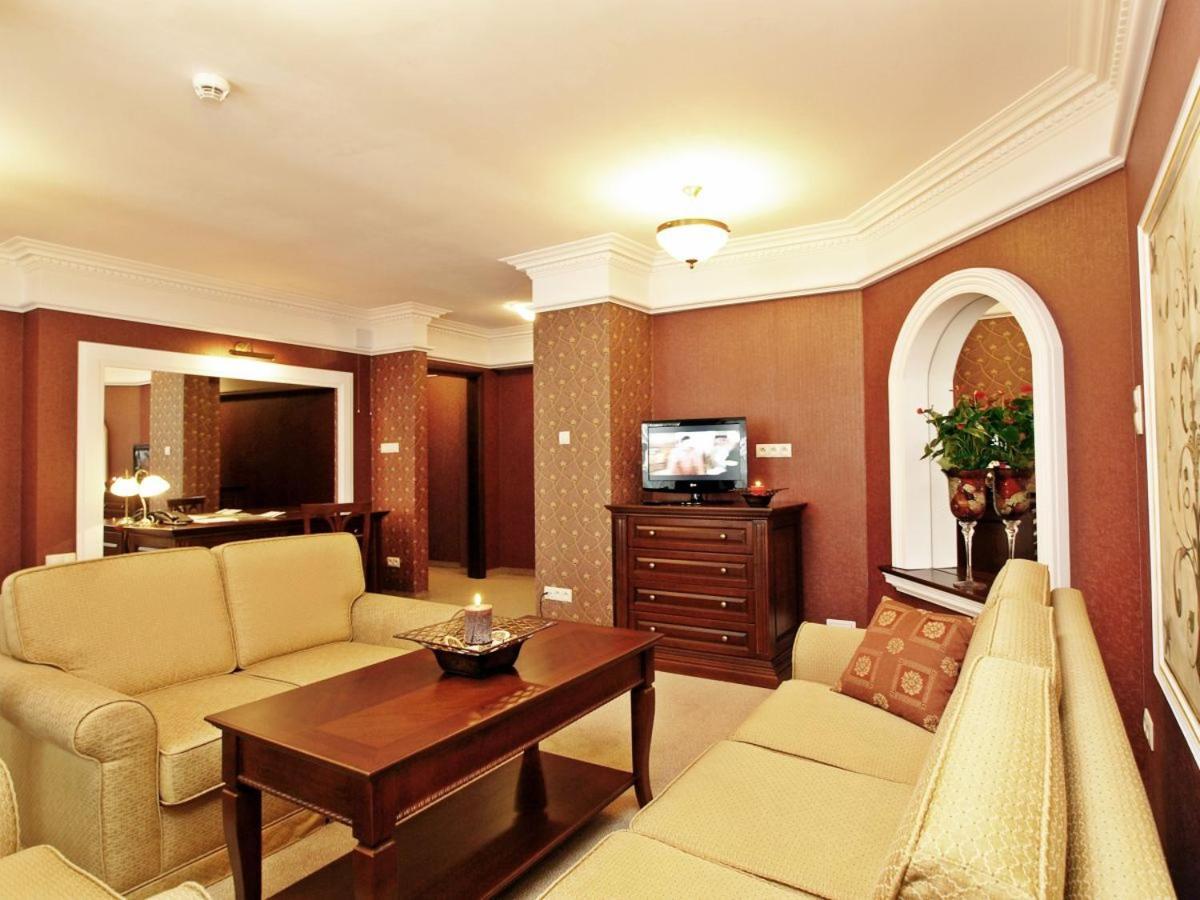 Hotel Fajkier Kroczyce Ngoại thất bức ảnh