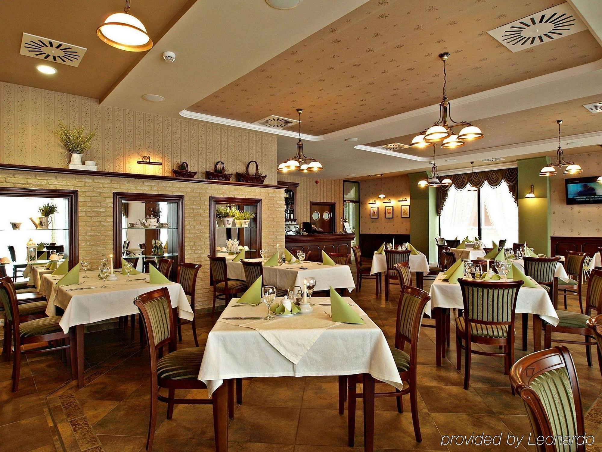 Hotel Fajkier Kroczyce Nhà hàng bức ảnh