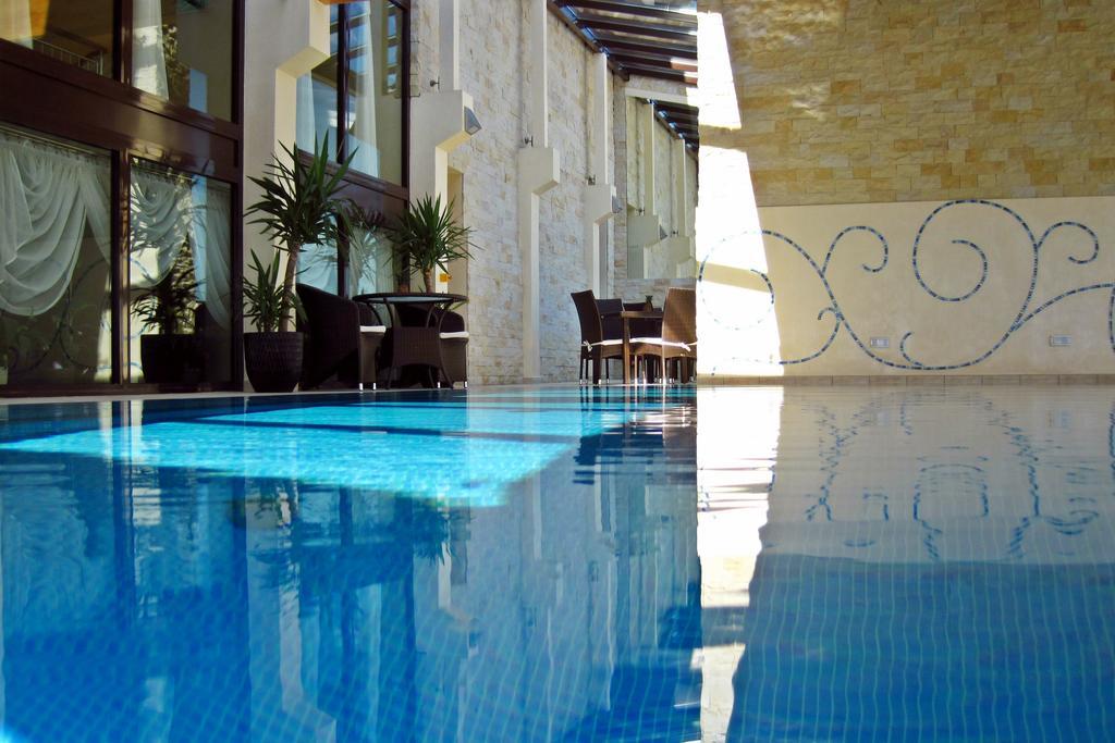 Hotel Fajkier Kroczyce Ngoại thất bức ảnh