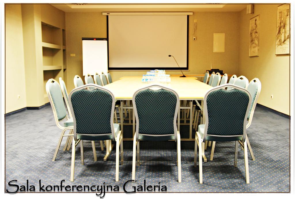Hotel Fajkier Kroczyce Ngoại thất bức ảnh