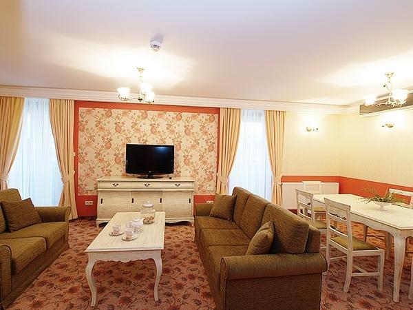 Hotel Fajkier Kroczyce Ngoại thất bức ảnh